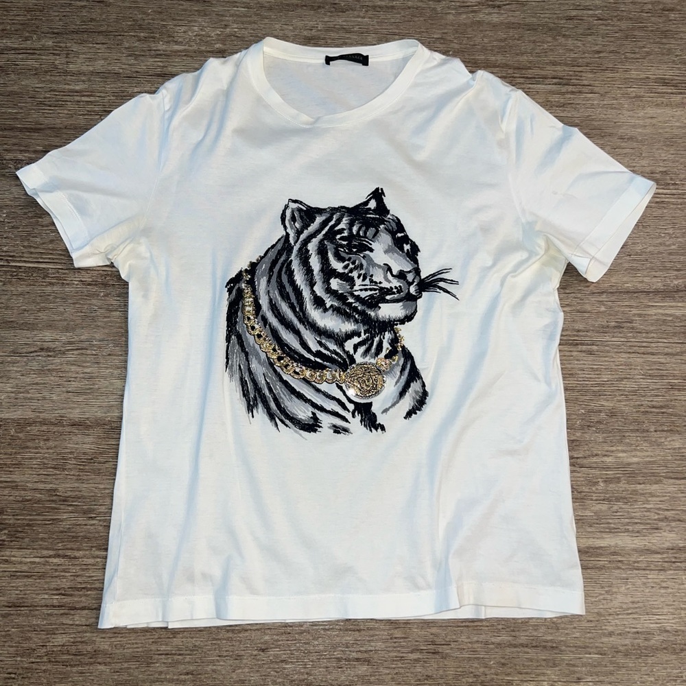 Vintage Versace T-shirt ‘Lion With Chain’ Size XL